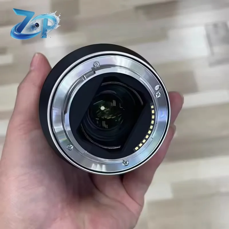 95% 새것 같은 표준 줌 렌즈 탐론 28-75mm f/2.8 Di III RXD(A036) 마운트용