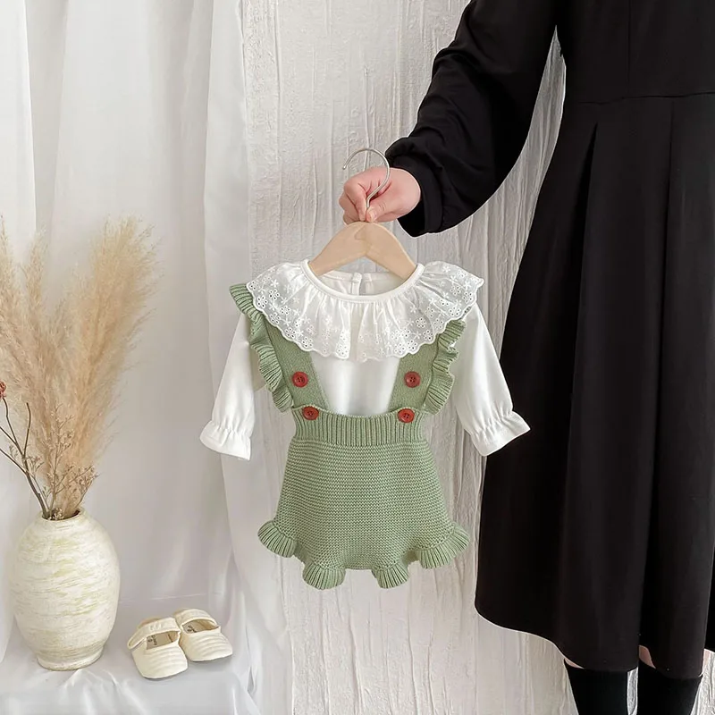 Baby Rompers 0-3T Girls Overall Baby Cute 3 Colors Knitted Flare Shoulder Strap Bodysuit Infant Sweet Rompers