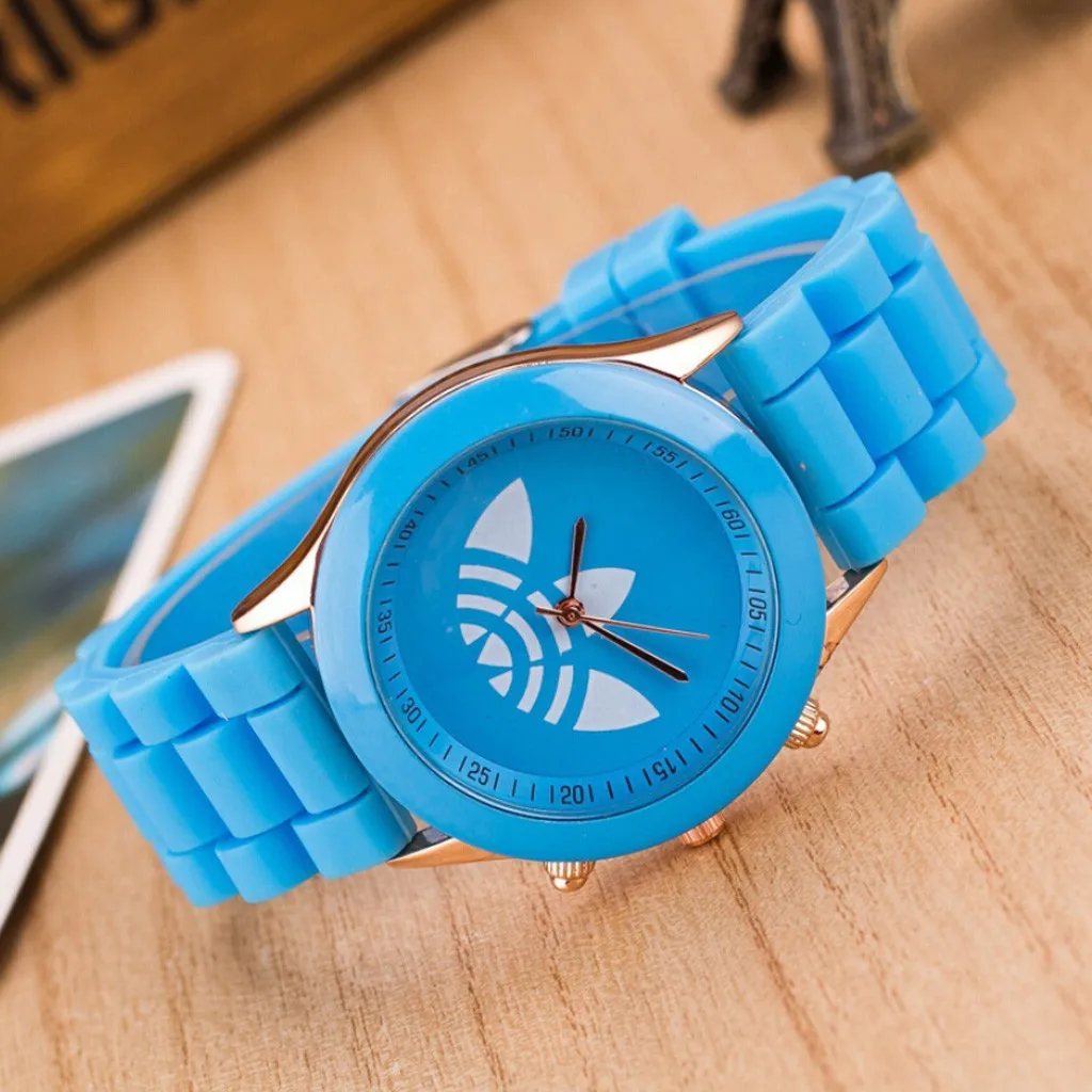1pcs Silicone Sport Men's Women Watches Casual Quartz Watch For Women Fashion 2