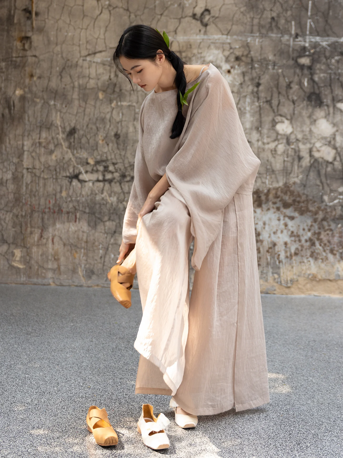 

Virtual and Real Tiansi Linen | Water Sleeve New Chinese Top | Side Fold Pants