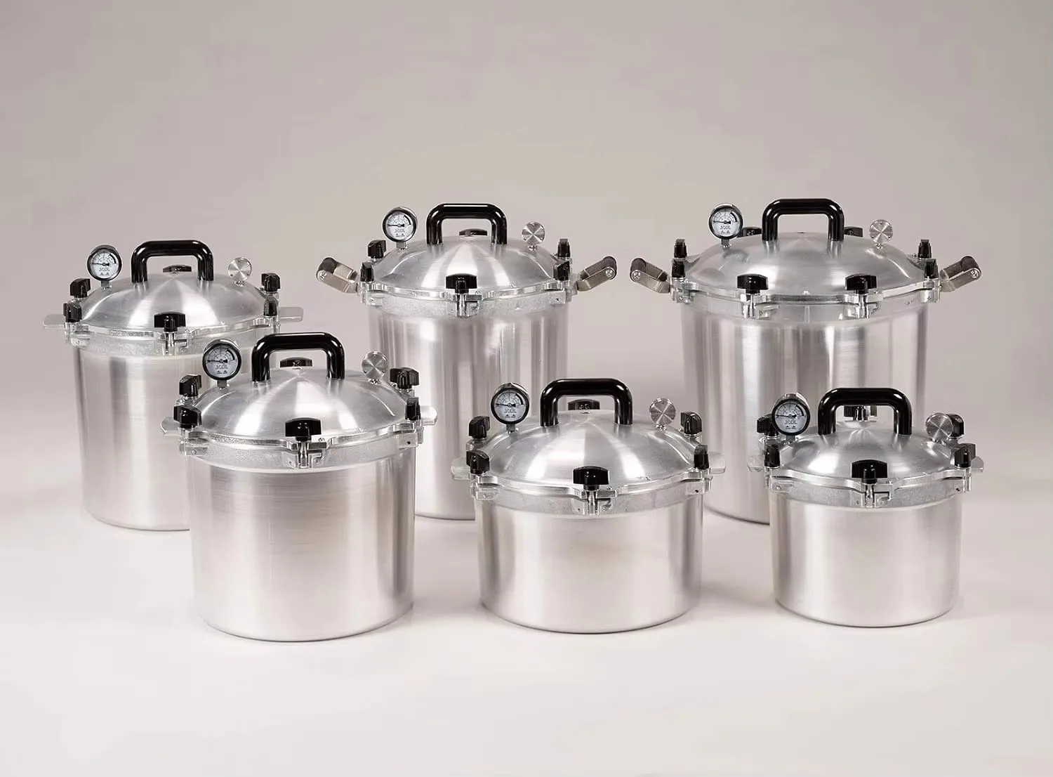 Pressure Cooker - Exclusive Metal-to-Metal Sealing System - Easy to Open & Close - Suitable for Gas or Electric Stoves 2