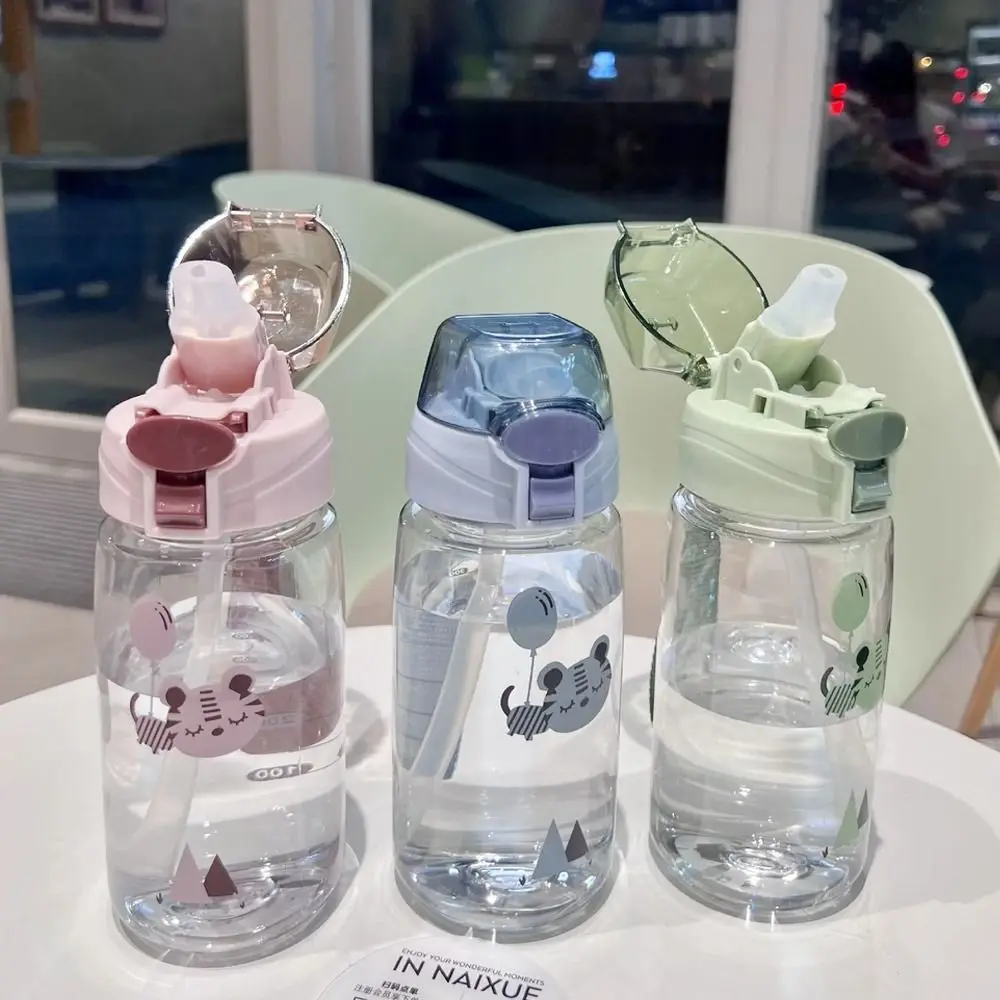 550ml Cute Cartoon Baby Bottles Drinking Cup Feeding Bottle with Straw Gravity Ball Wide-Caliber Drinking Milk Dual-Use Bottle