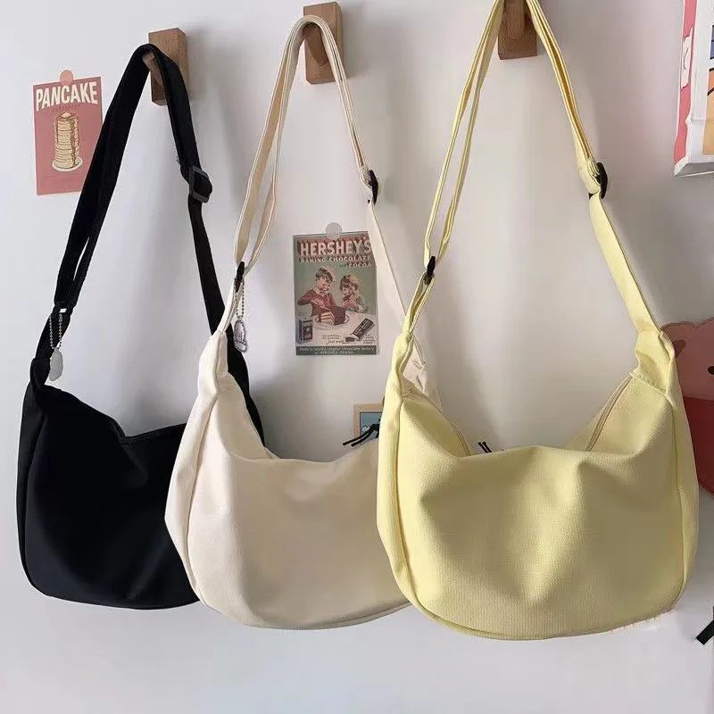 Korean Crossbody Bag Women Pastel Candy Color Stylish Shoulder Bag for Students Versatile Minimalist Daily Use Send pendant