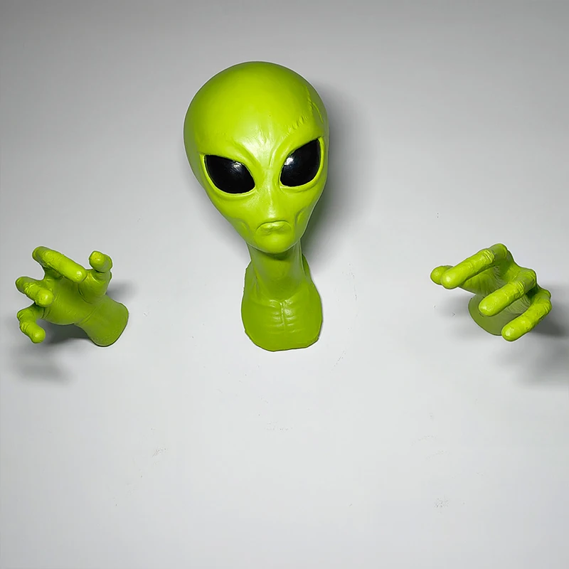 Green Alien  UFO Visitor 51 Area  Extraterrestrial Organism Monster  Study living room wall hanging ornament Sci-Fi Lover's Gift