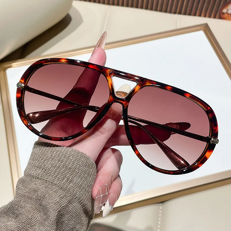 Trendy Luxury Vintage Oversized Double Bridge Sunglasses