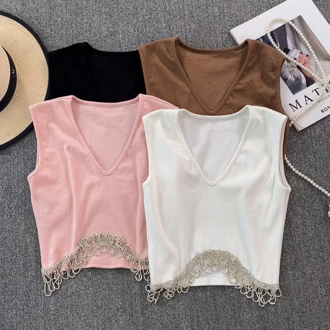 

Clothland Women Sexy Tassel Beading Blouse V Neck Sleeveless Tank Top Candy Color Female Chic Crop Top Shirt Blusa WA215