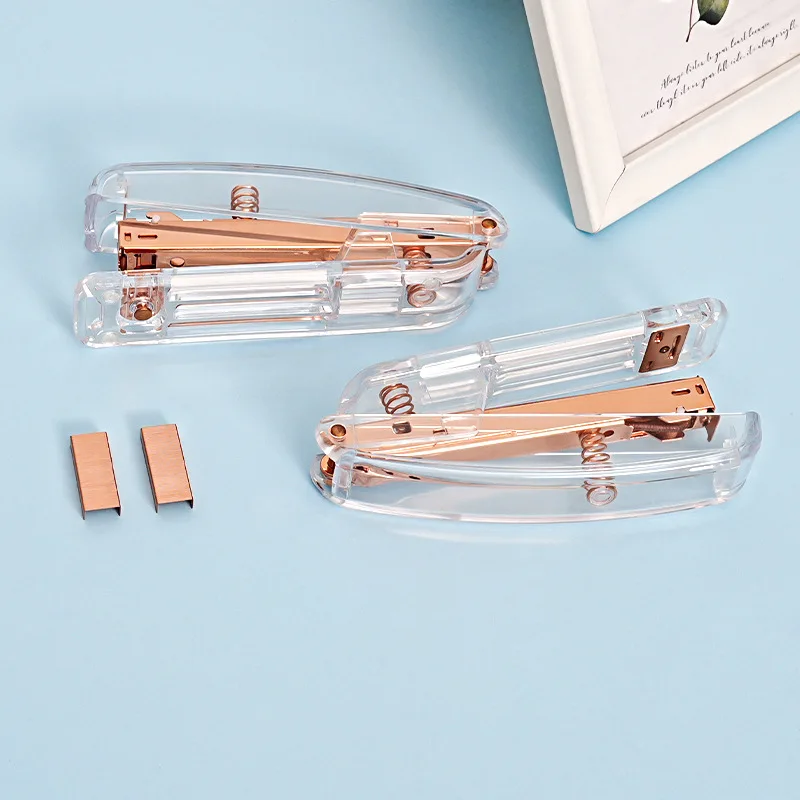 로즈 골드 헤비듀티 노동절약형 스테이플러 휴대용 종이 스테이플러 사무실 학교 비즈니스 용품을 위한 패션 디자인 문구류