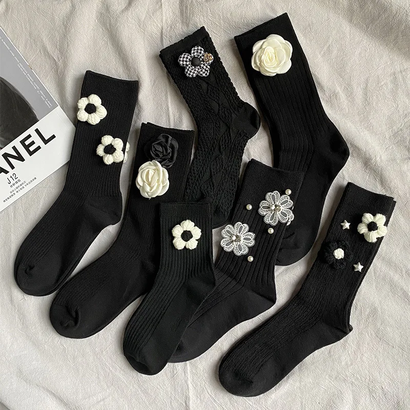 

New Vintage Socks For Women Cartoon Cute Mid Tube Women Socks Cotton Breathable Casual Short Socks Flower Black Socks Calcetines