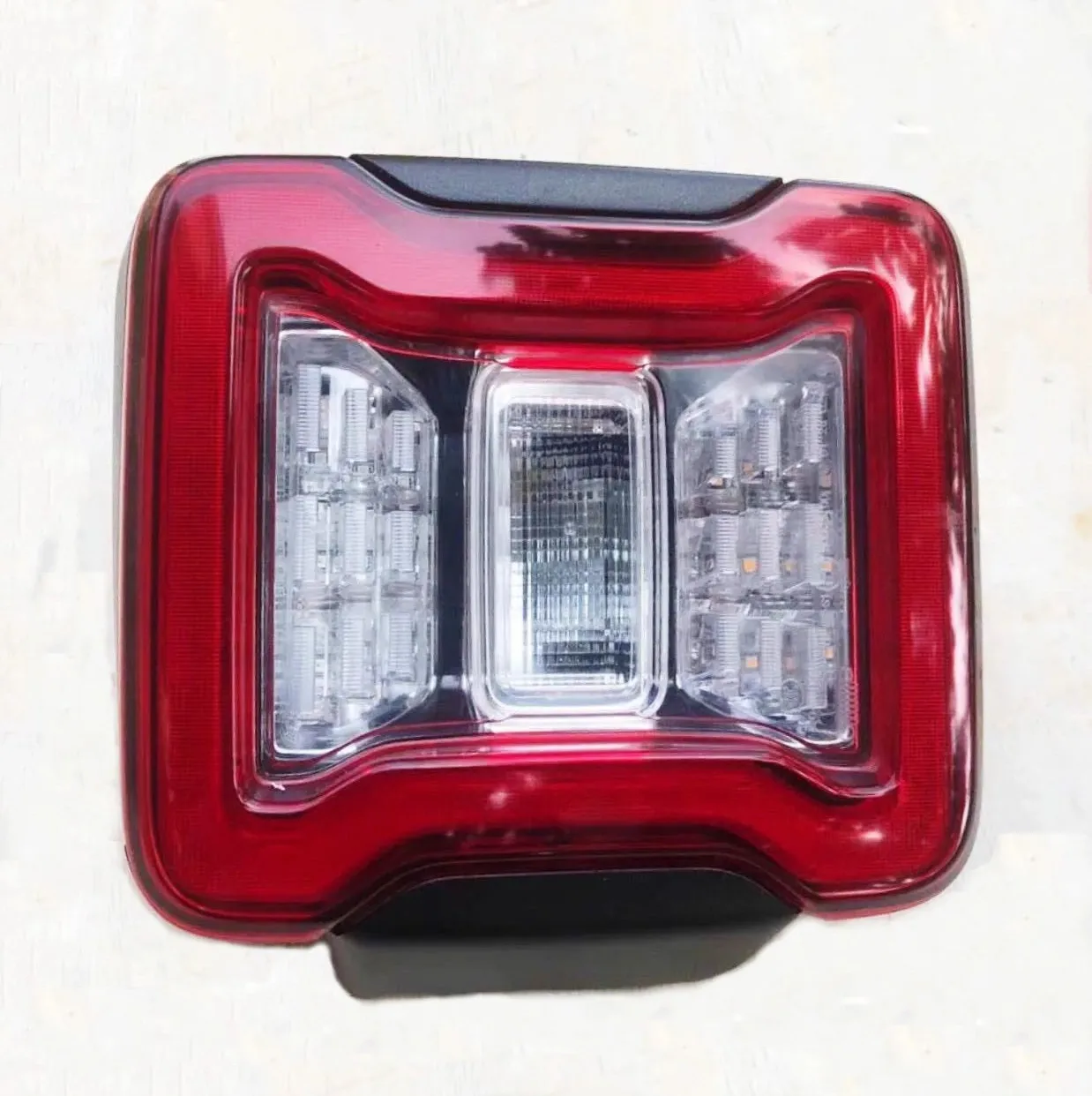 Rear Tail light, Reverse Light, Turn Signal Light, Left And Right 