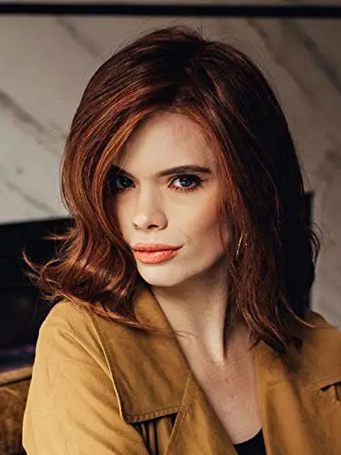 

Wig Color Wigs 11.5" Mid-Length Tapered Ends Unstructured Waves Heat Friendly