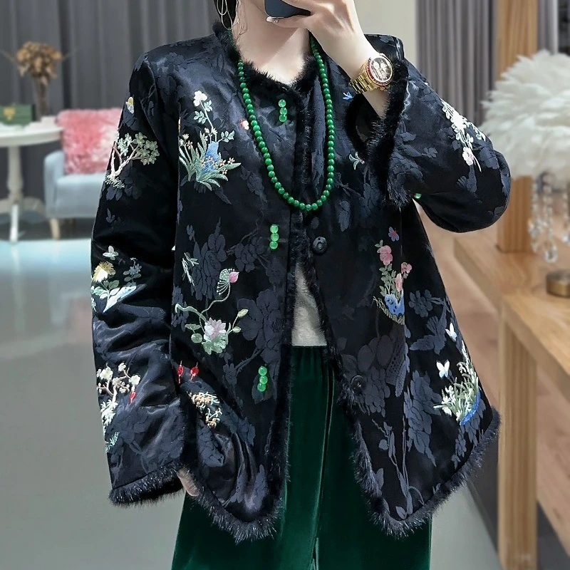 

High-end Winter Women Inlaid Mink Outerwear Retro Embroidery Elegant Lady Luxurious Loose Trench Coat Female S-XXL
