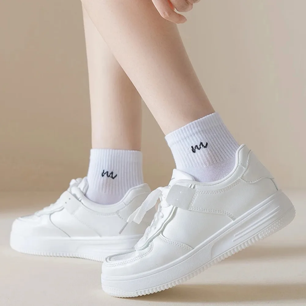 Sports Socks 5 Pairs Letter Print Socks Comfy & Breathable Sports Short Socks Women's Stockings & Hosiery Soft Comfy All-match Short