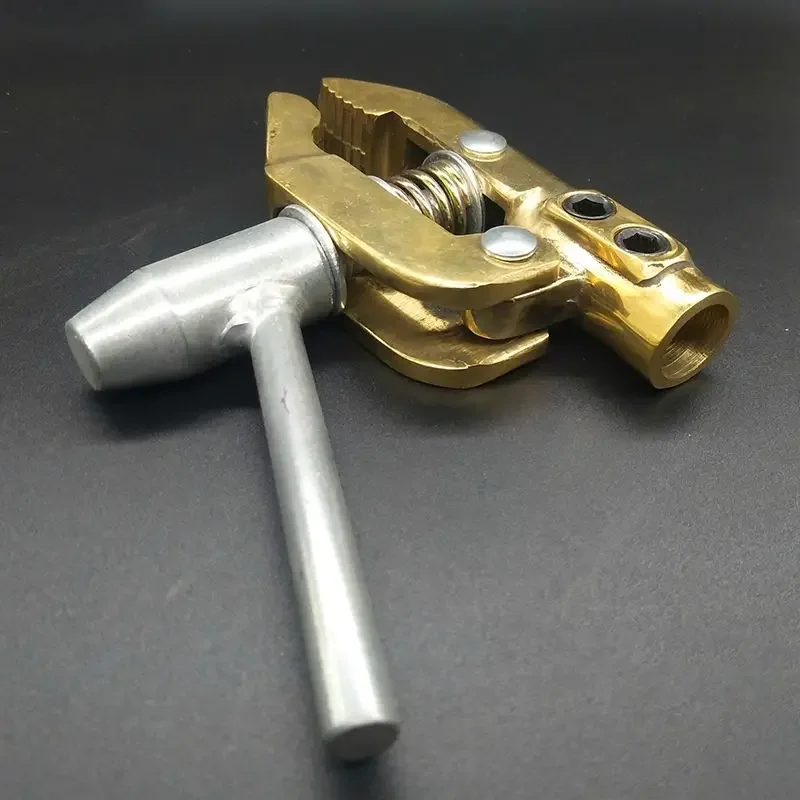 Rotary Welding Ground Clamp 600A Screw Style Earth Clamp for TIG MIG Stick Welder Machines Full Copper Max Pitch 37mm