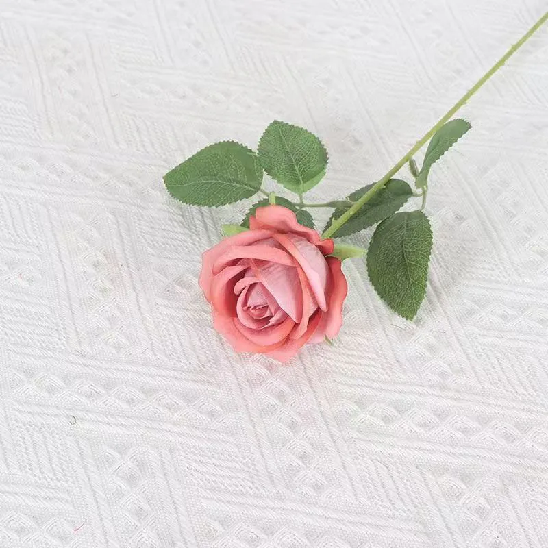 Set of Realistic Artificial Red Roses for Romantic Home and Event Decoration