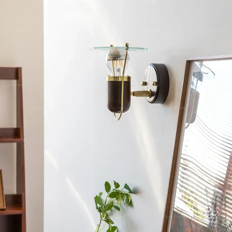 Walnut Shade Wall Luminaire, Retro LED Illumination, Nightstand, Swivel Lamp, Living Room Wall Decoration, Elegant Light