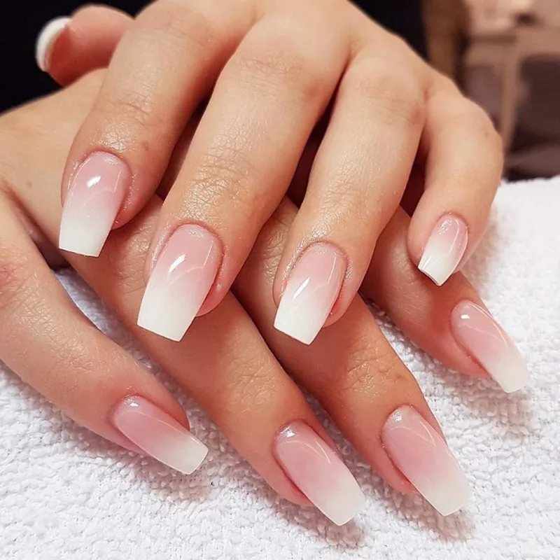 Square Pink Gradient