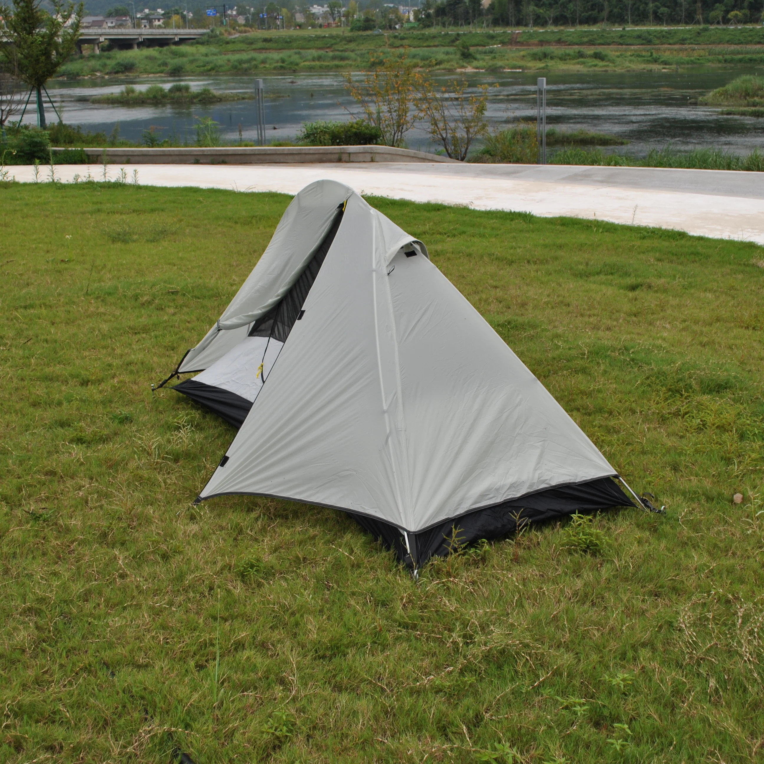 20D Ultralight Backpacking Tent Aluminum Pegs Footprint Carry Bag 1 Person 20D Ultra-Light Tent
