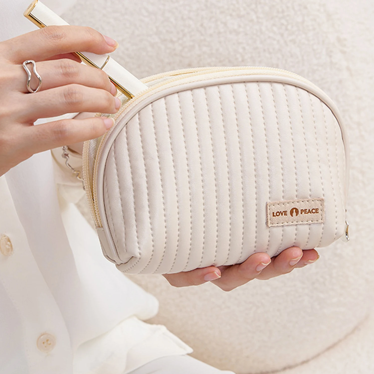 대용량 여행용 화장품 가방, 휴대용 메이크업 정리함 가방, 반 원형 케이크 모양 화장품 냅킨 메이크업 립스틱 가방