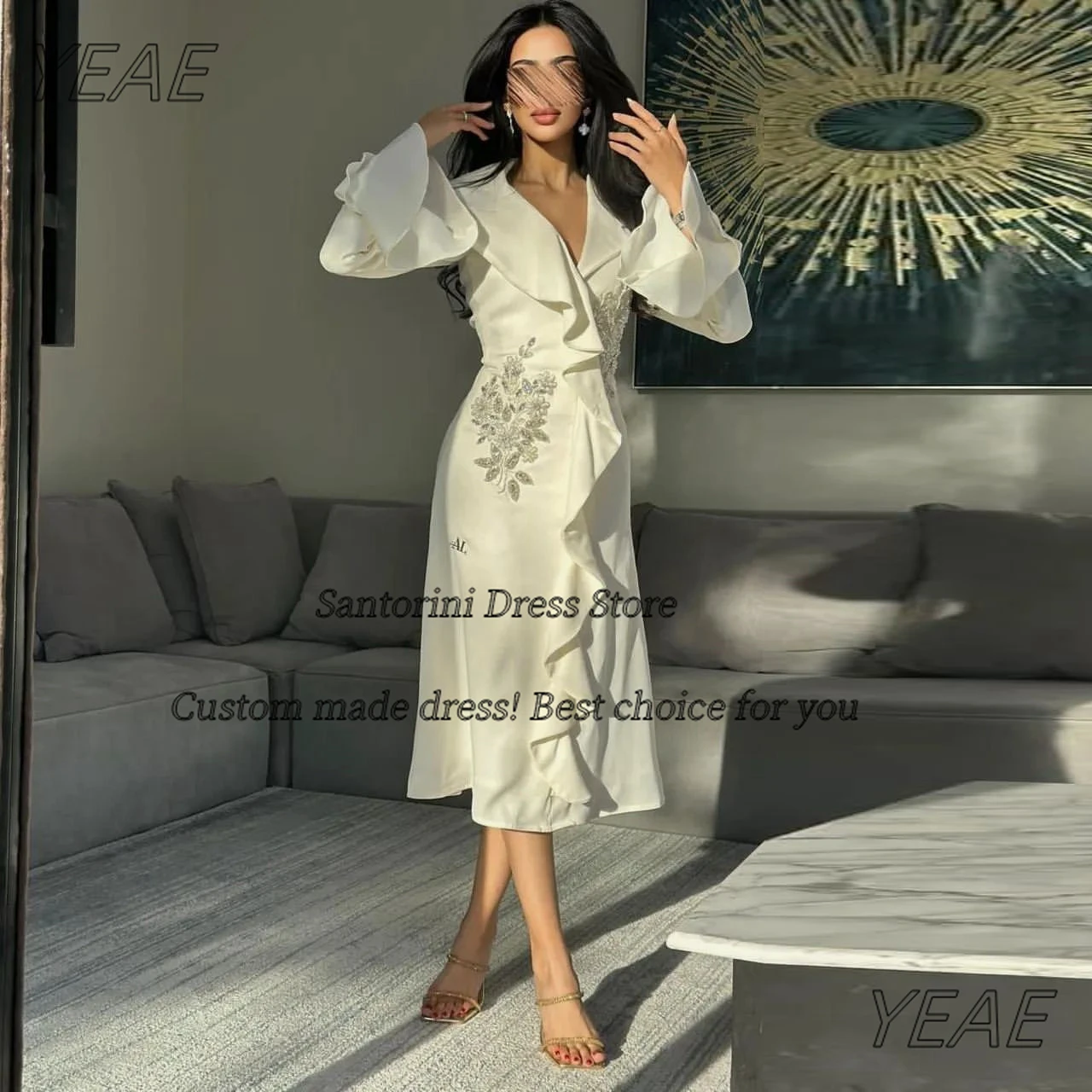 

Платье для выпускного вечера с V-образным вырезом, вышивкой бисером и оборками