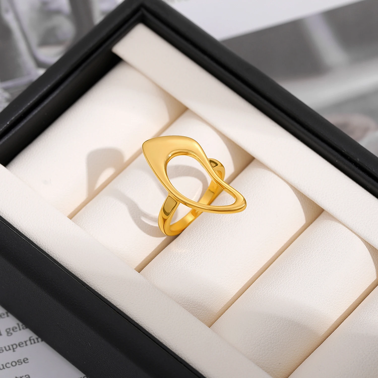 New 18K Gold Plated Hollow Out Geometric Irregular Indie Finger Ring Minimalist Metal Stainless Steel Rings Summer Party Jewelry