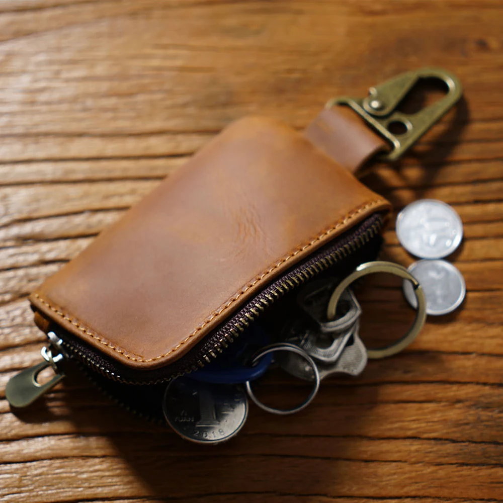 Versatile Leather Coin Purse with Keychain & Carabiner Hook