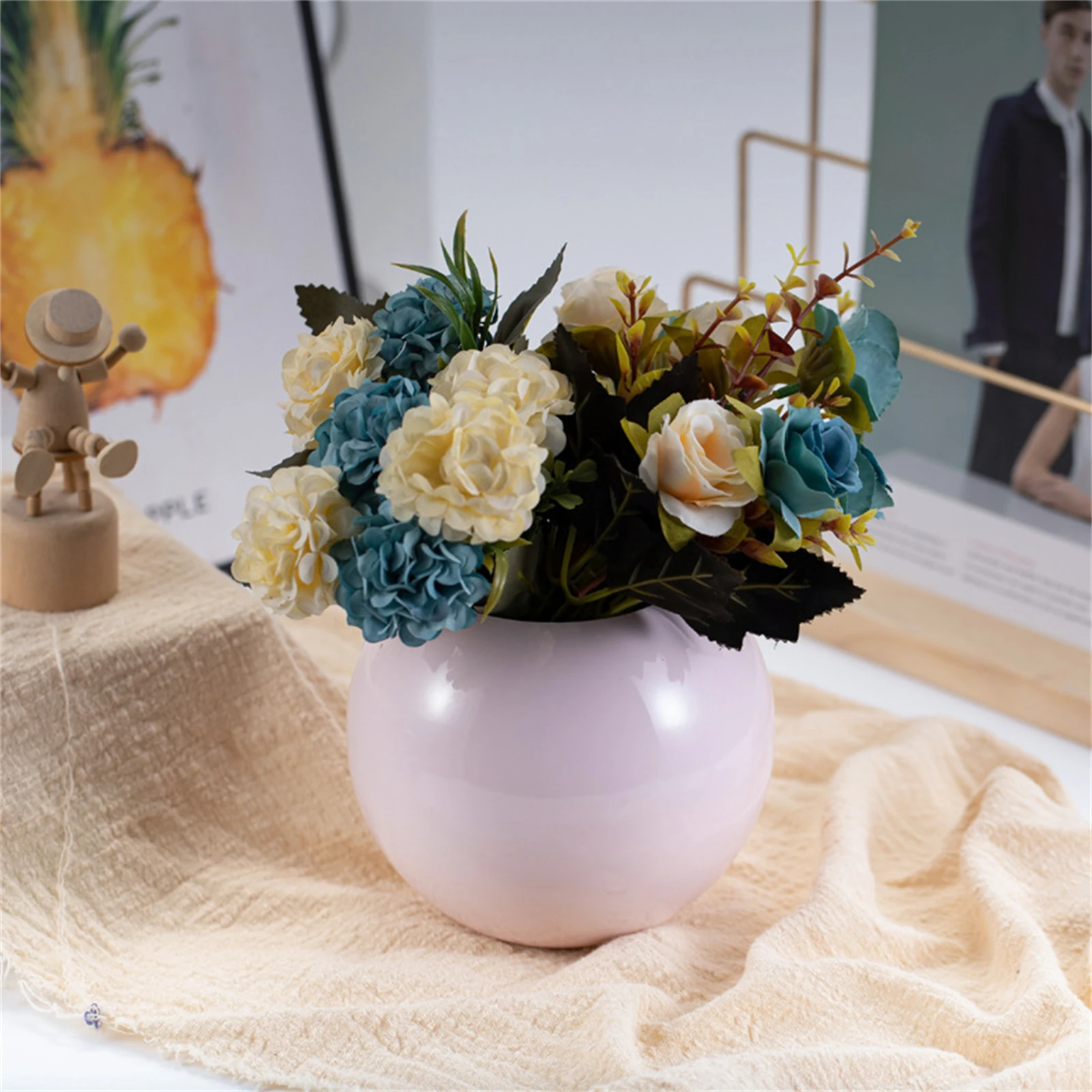 Modern Round Vase Metal Plant Flower Pot Home Living Room Office Table Ornament Decoration Small Art Pot Ball Flower Vase 4