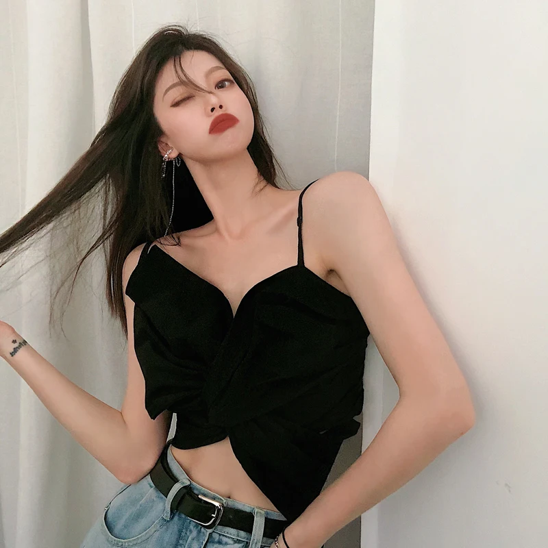 

Summer New Black Camisole Women French Design Beautiful Back Bow Cropped Tops Outwear Female 2022