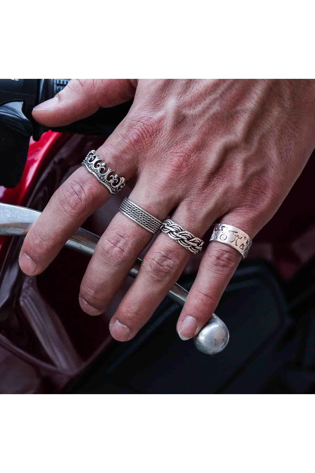 

4 Pieces Silver Plated Adjustable Model Men's and Women's Ring Set