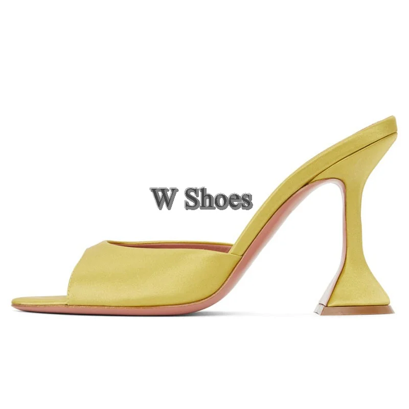 

Summer Ladies High Heel Sandal and Slippers Open Toe Show Heel Tapered Heel Women Stiletto Heel Retro Sardine Large Size 34-46