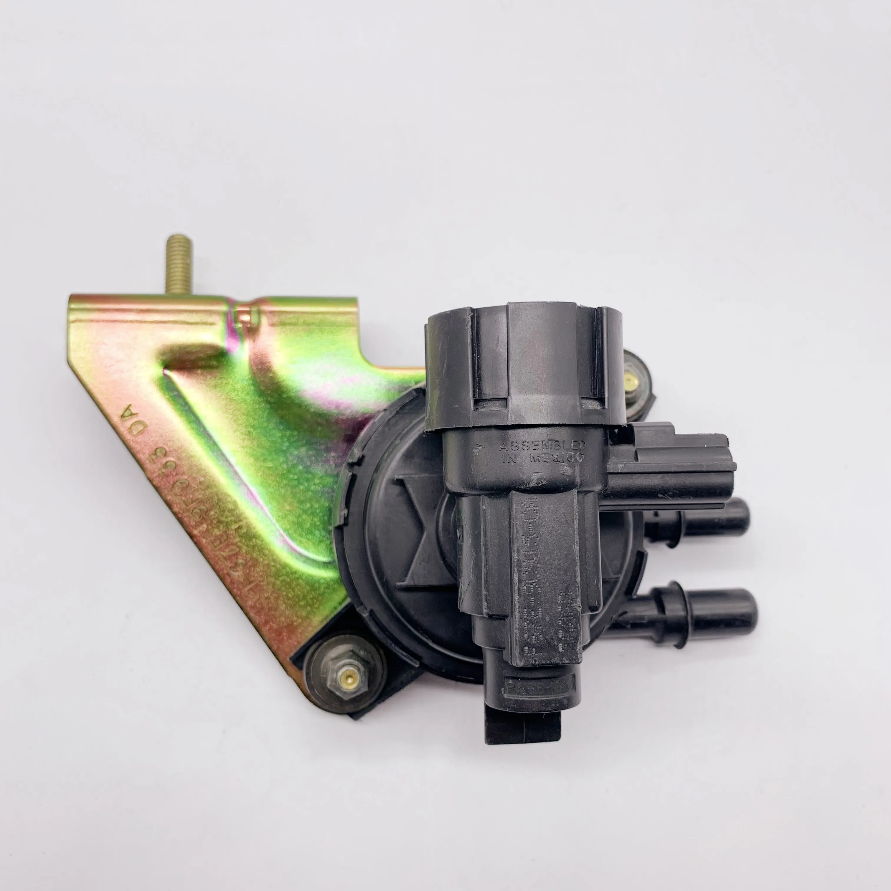 Fuel Vapor Purge Valve F67E-9C915-CA F67E9F933DA For Ford EXPLORER 5.0