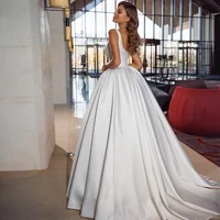 Customized Formal Square Collar Satin Ball Gowns Classic Floor Length Zipper Back Sweep Train Pleats Sleeveless Wedding Dresses 2