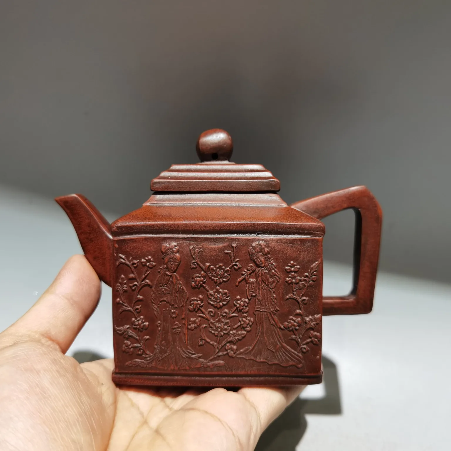 

6"Chinese Yixing Zisha Pottery Maid pattern beauty texture Kettle Teapot Flagon Red pouch mud Gather fortune Ornaments