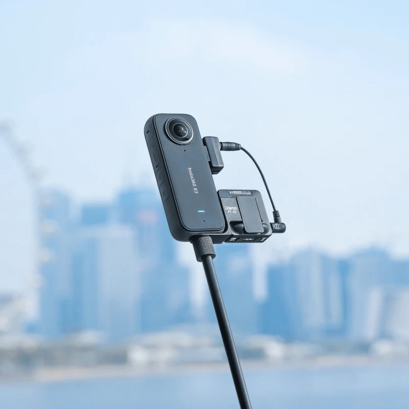 Insta360 X3】 アクションカメラ 本体、レンズキャップ、マイクなど 