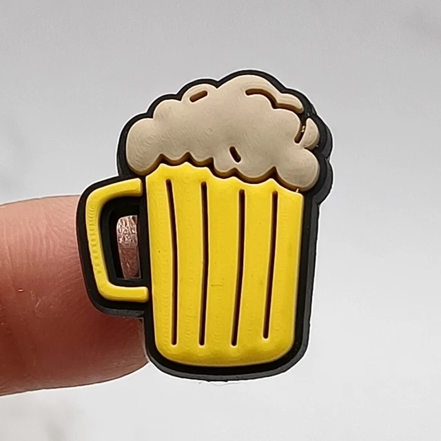 Dropshipping 1Pcs PVC Shoe Buckle Accessories Funny DIY Happy Holidays Shoes Decoration Jibz For Crocs Charms Kids Party Gift D