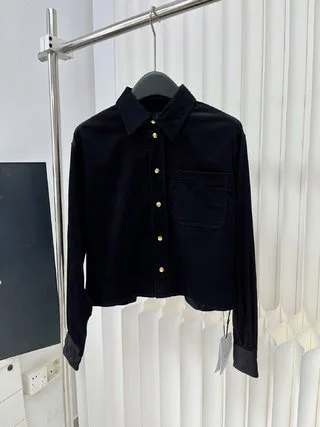 

2024 Women's Clothing Simple buttoned corduroy shirt jacket 031