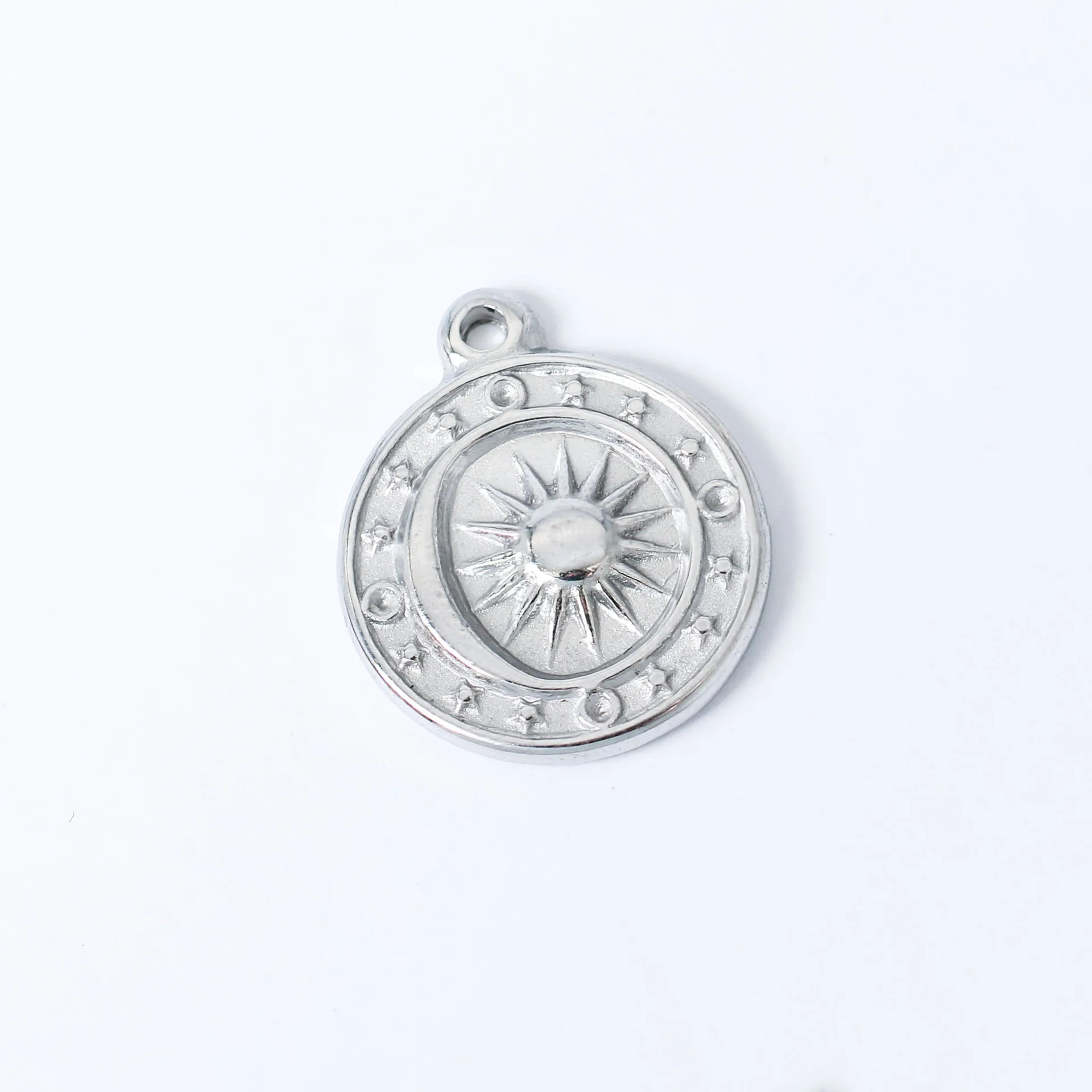 Round Sun Moon Star For Making Necklace Metal Gold Color Stainless Steel Sun Star Moon Pendant For DIY Making Jewelry Accessorie