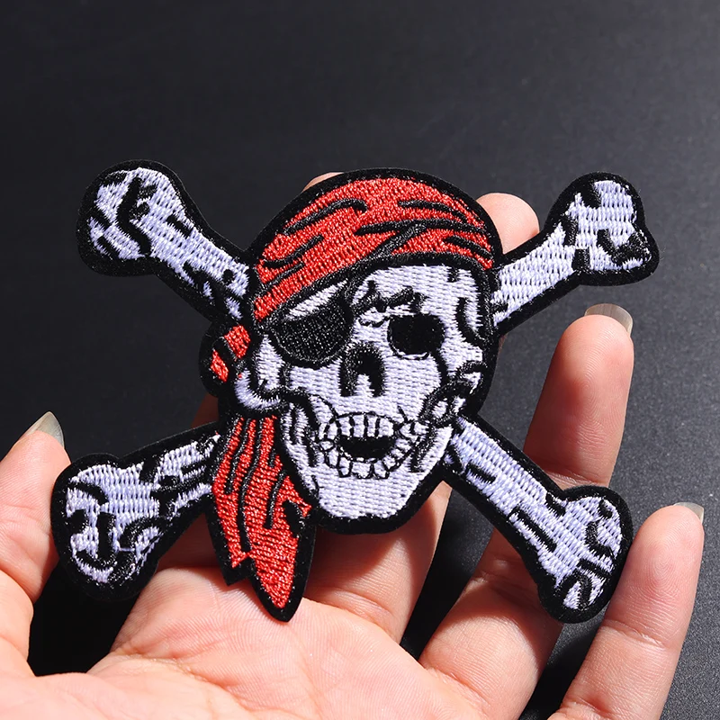 

Pirate Skull (Size:9.4X7.1cm) Embroidered Patch for Clothing Iron on Sew Applique Cute Fabric Shoes Bags DIY Decoration