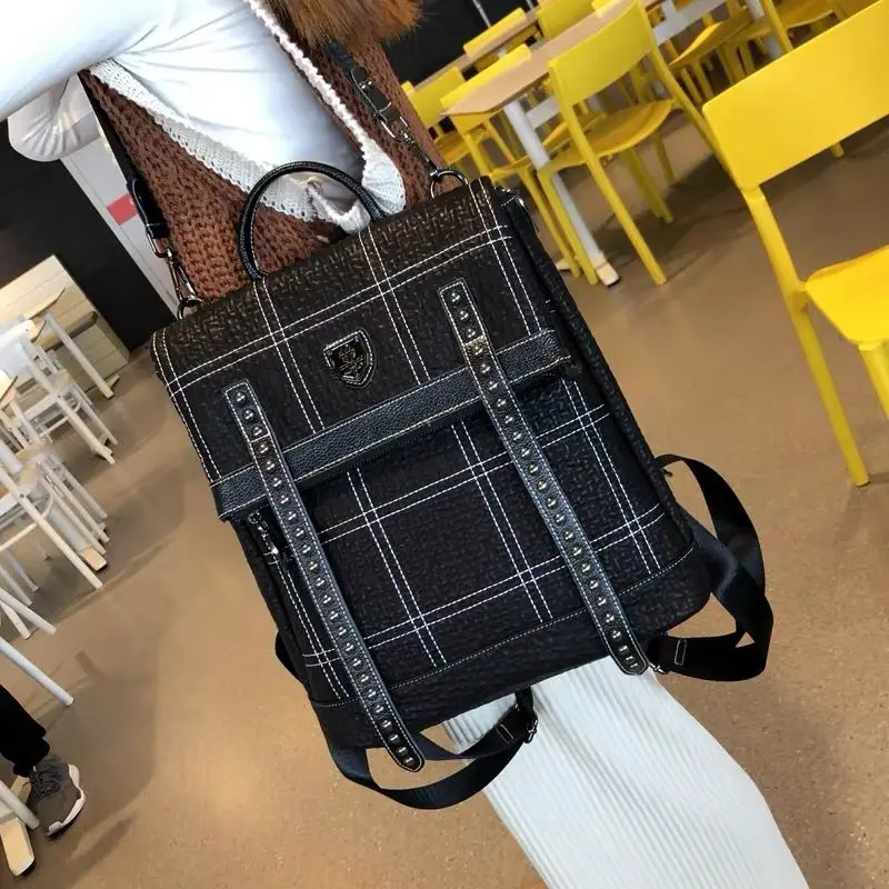 Leather Rivet Large Capacity Leather Backpack Women's Bag College Style Personalized Fashion Backpack Schoolbag Travel Bag New