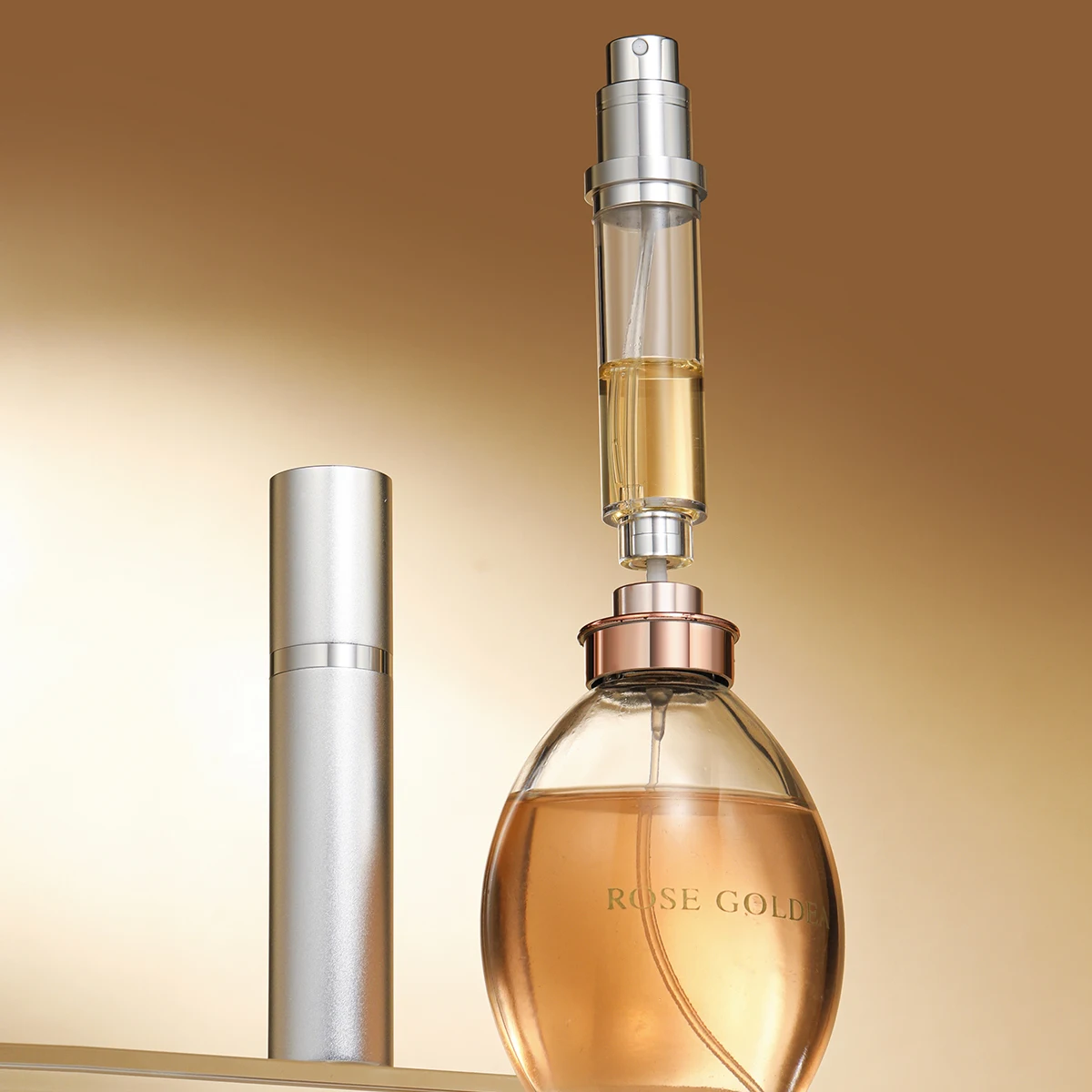 Mini Perfume Bottle Refillable Spray Bottle Perfume Atomizer 10ml with Spray Scent Pump Portable Travel Empty Cosmetic Containers