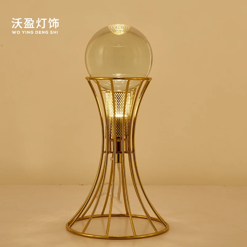 

Постмодерн, хрустальный шар, настольная лампа, спальня, прикроватная лампа, скандинавский роскошный гостиной, кабинета, теплые декоративные лампы