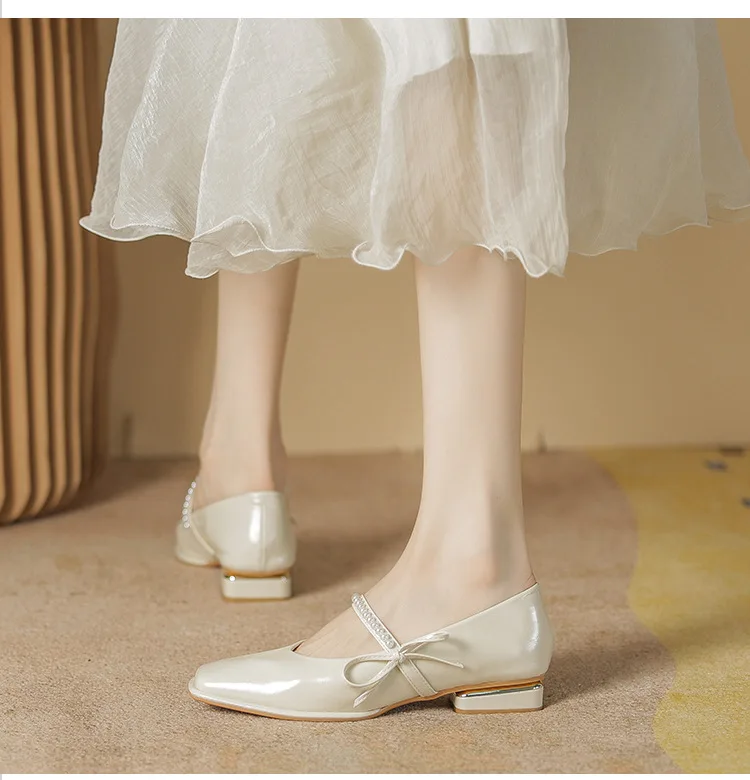 Title 4, Ballerine da donna con fiocco, taglio basso. Sc...