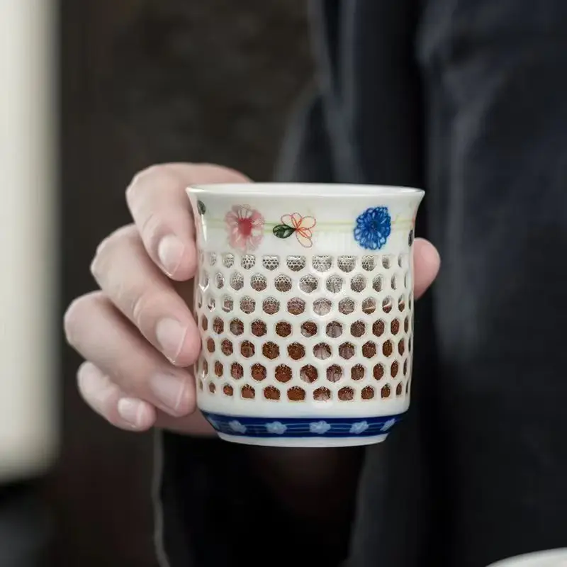 Tea Cup Glass Tea Set Crystal Hollow Tea Cup White Ceramic Teaware Blue Porcelain Teacup Kung Fu Tea Set Gifts Drinkware Water Cup Puer Bowl