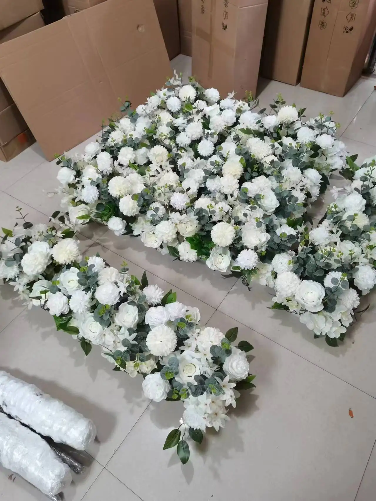 4 Stück 100 cm 2024 neuester Stil Straßenführer Blumen-Set Simulationsblume, Hochzeitsdekorationszubehör