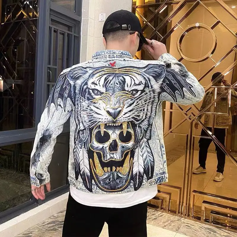 

Men's Denim Jacketmen's Spring And Autumn New Street Punk Rock Hip-Hop Heavy Industry Embroidered Tiger Head Print Graffiti Wash