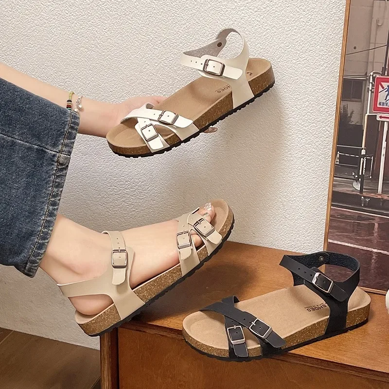 

Сандалии женские в римском стиле, плоская подошва, ремешок, застежка на щиколотке, пляжные босоножки, размеры 36-43, лето 2024