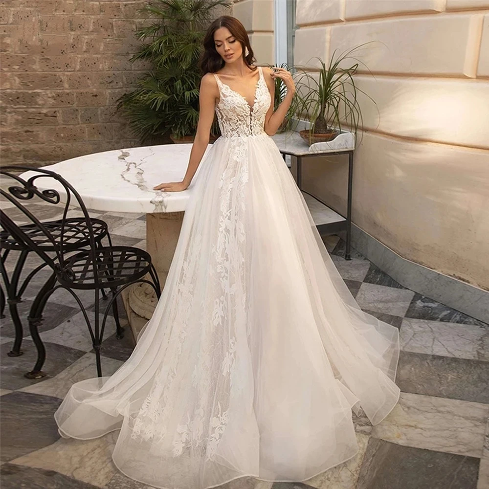 

Gorgeous Deep V-neck Sleeveless Chapel Train A-Line Mopping Wedding Dresses New Luxury Sweetheart Sexy Lace Pretty Wedding Gown