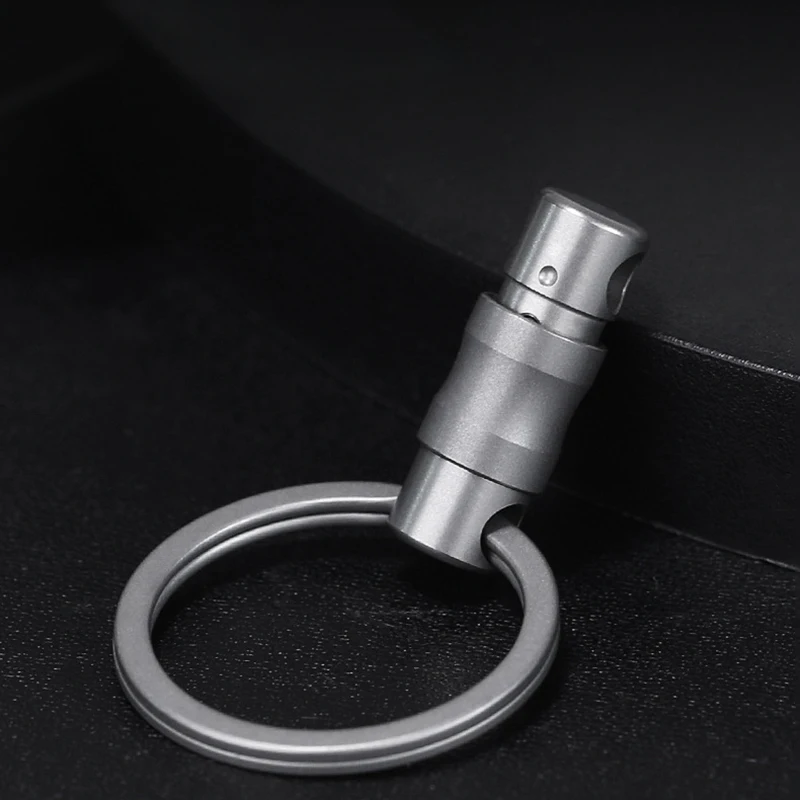 Titanium Alloy Quick Release Keychain - Ultra Light, Durable, Anti-Drop & Anti-Lost EDC Accessory