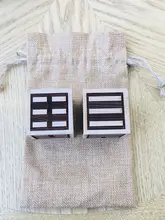  Book of changes, solid wood eight trigrams dice, two of which can combine sixty-four trigrams, with a storage bag 