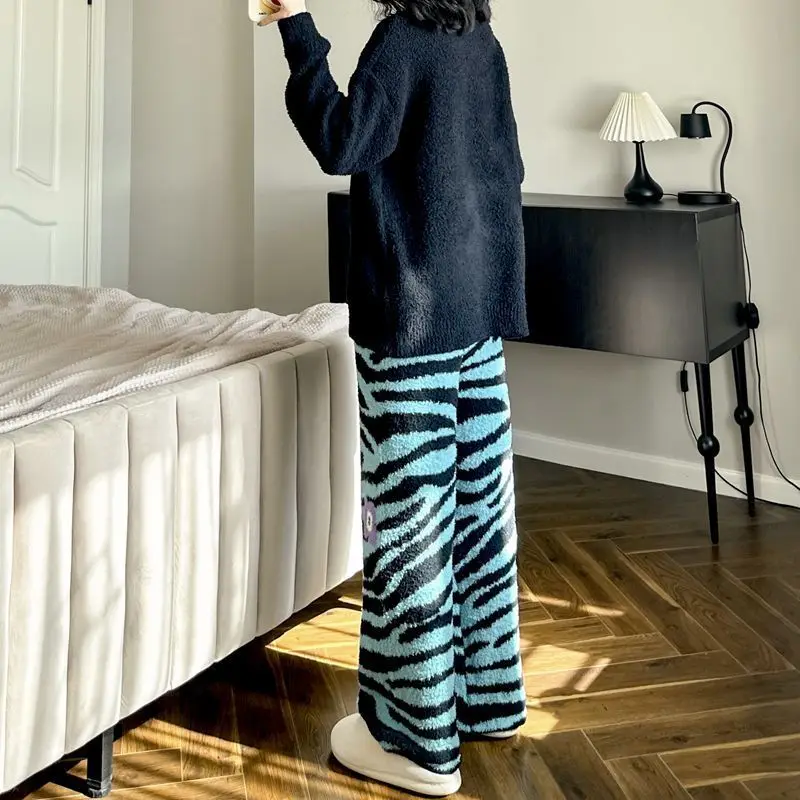 2023 New Soft Pajamas Women Autumn Winter Zebra Pattern Warm Knitted Loungewear Long Sleeve Loose Round Collar thicken Homewear