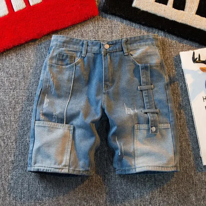 thumbnail image 1 of Pantalones vaqueros cortos para hombre, pantalones cargo holgados con parches, pantalones cortos de mezclilla anchos para hombre, tendencia suelta 2024 XL, moda coreana, ropa de calle, corte de verano, 1 of 4